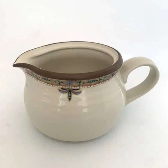 Noritake Chaparral Round Gravy Boat Pitcher 8482 Stoneware 4.5" Width - Picture 1 of 8